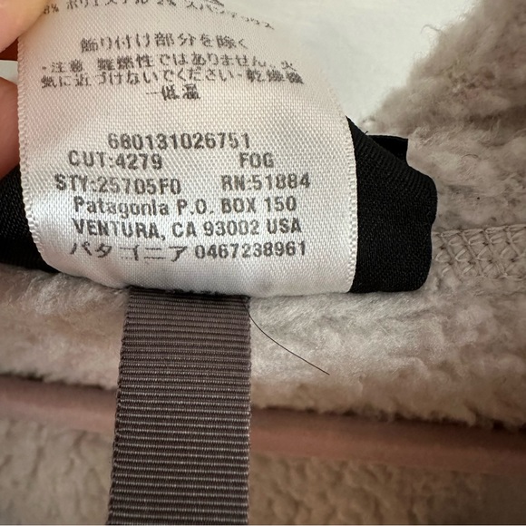 Patagonia Women's R3® Hi-Loft Hoody, Fog, size small - Picture 4 of 10